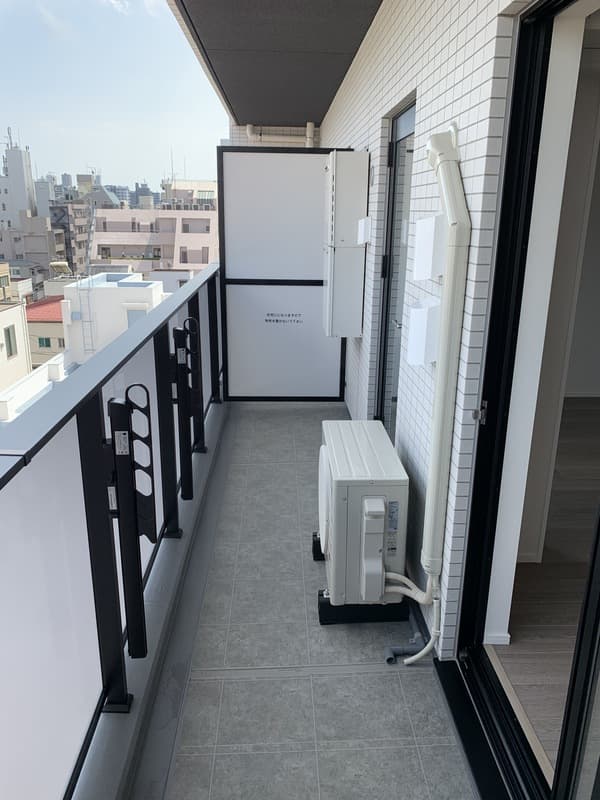 Room image 15