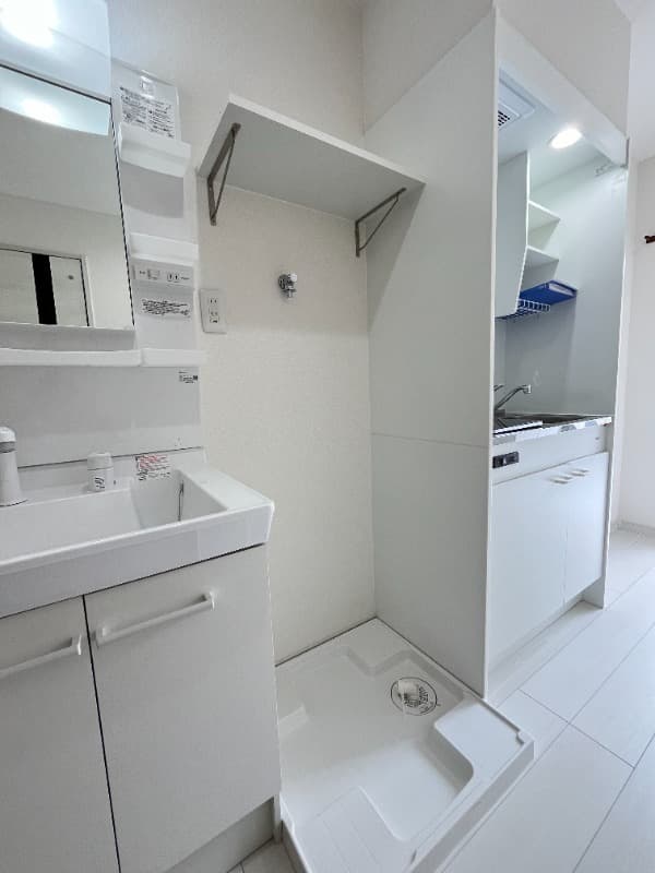 Room image 14