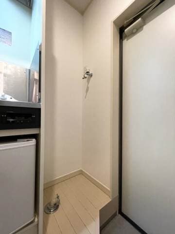 Room image 12