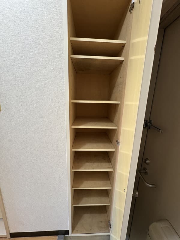 Room image 9