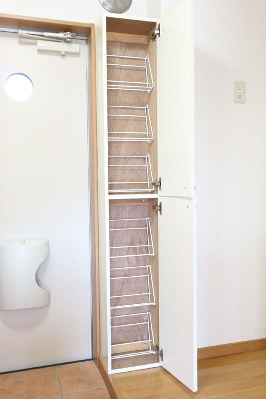 Room image 13