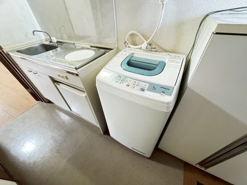 Room image 10