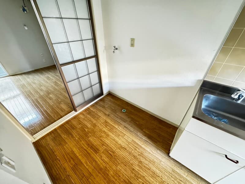 Room image 10