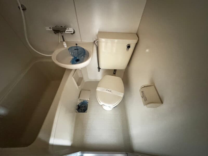 Room image 11