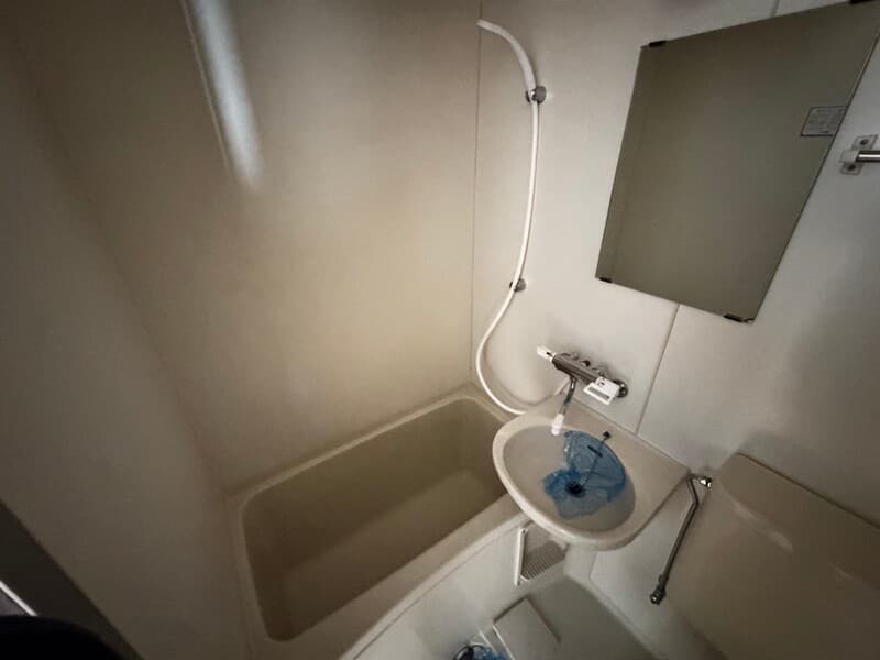 Room image 9