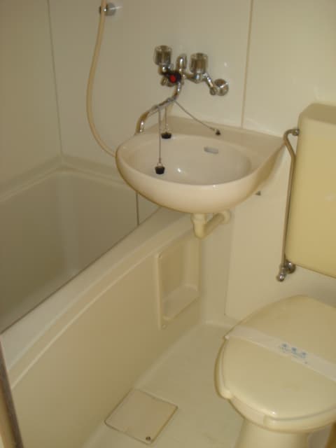 Room image 13