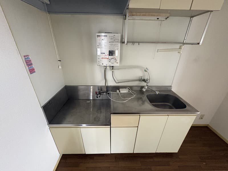 Room image 14
