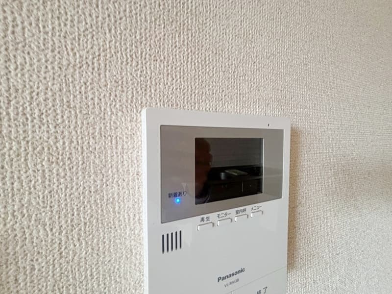 Room image 13