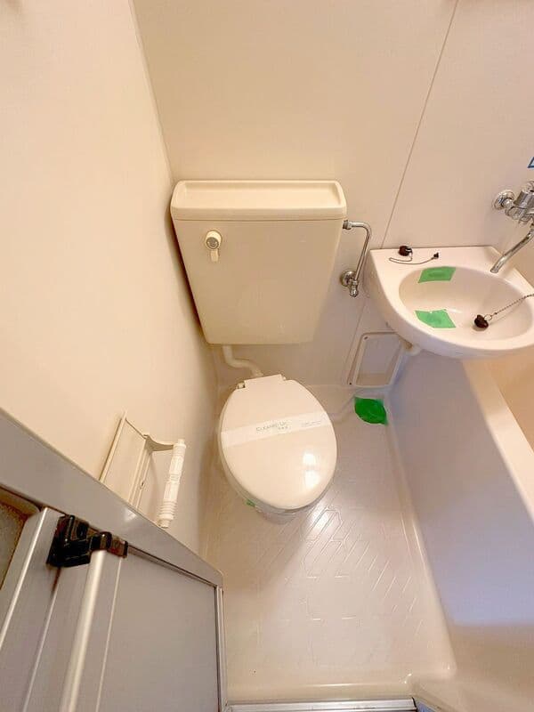 Room image 9