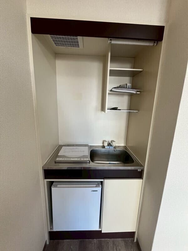 Room image 10