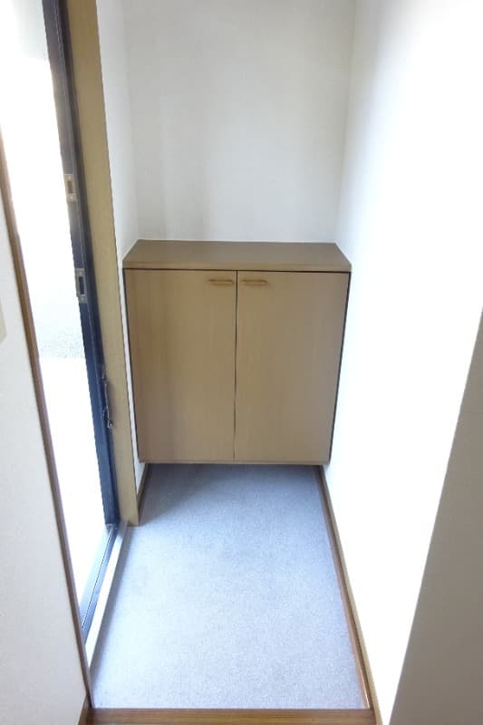 Room image 16