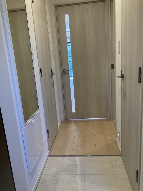 Room image 16