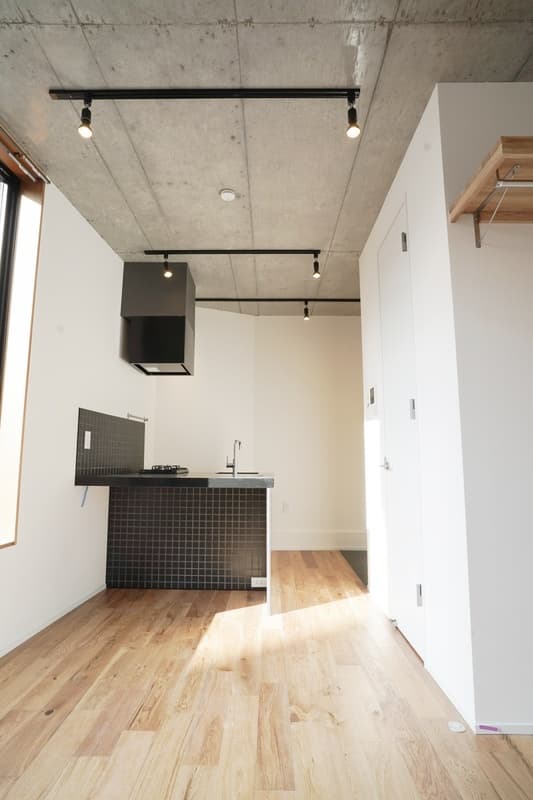 Room image 9