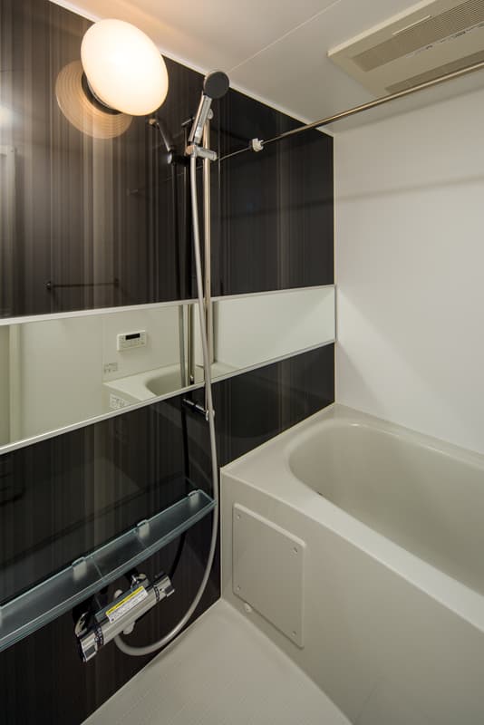 Room image 11