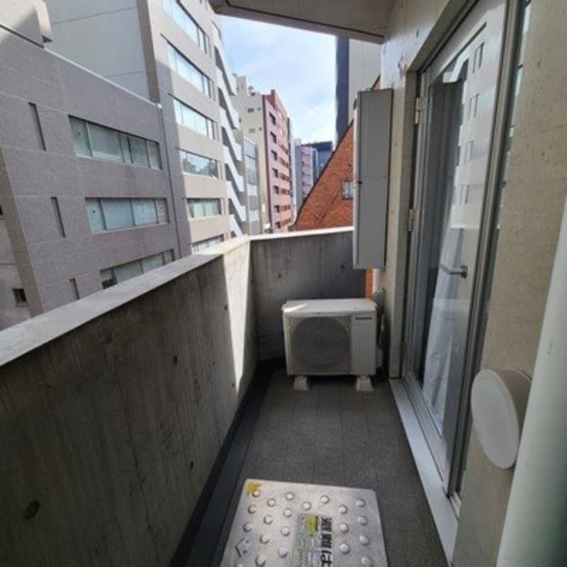 Room image 12