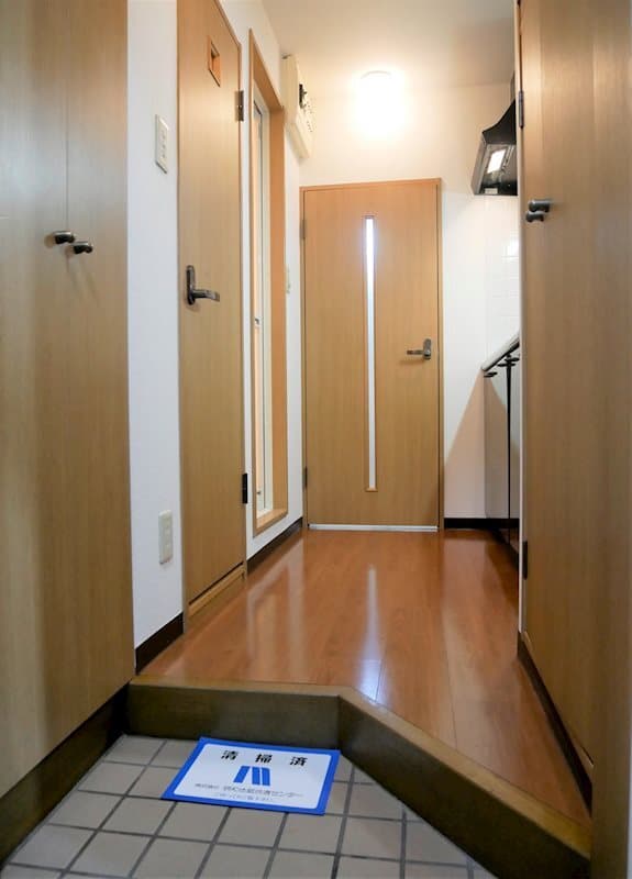 Room image 12