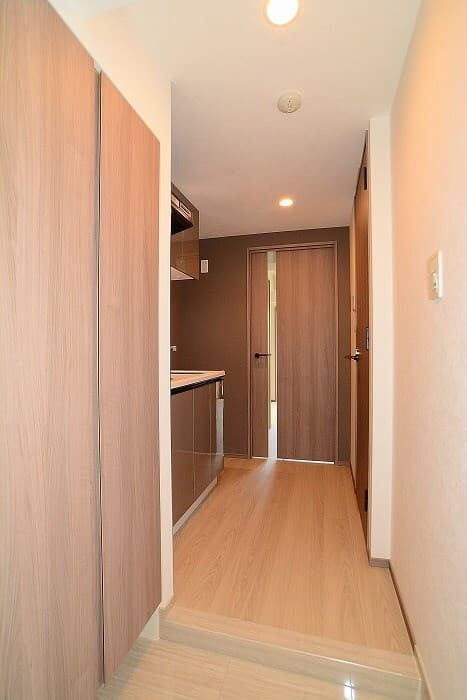 Room image 12
