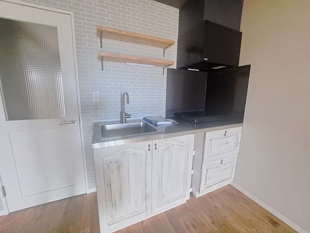 Room image 11