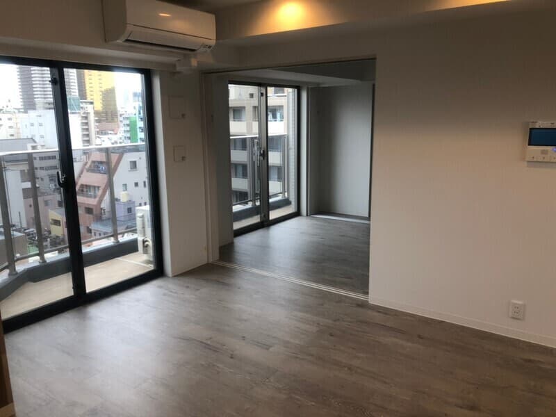 Room image 11