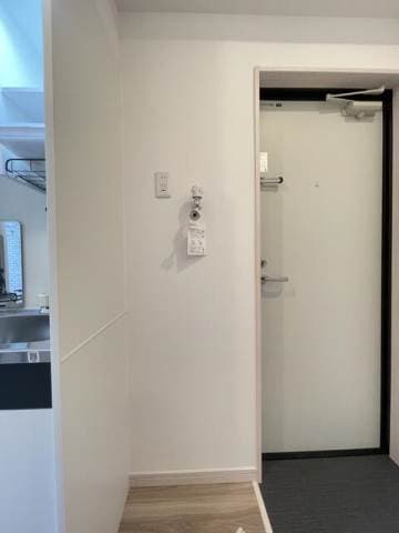 Room image 14