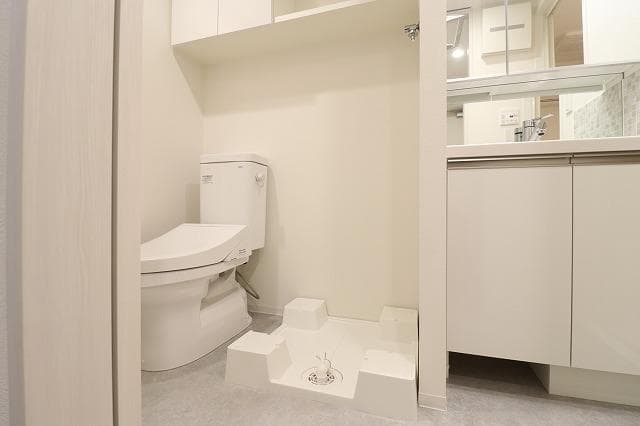Room image 13
