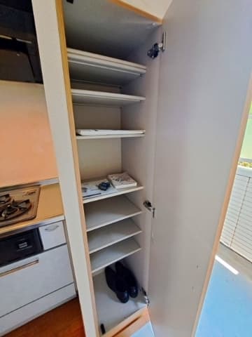 Room image 10