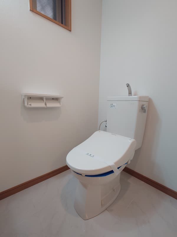 Room image 13