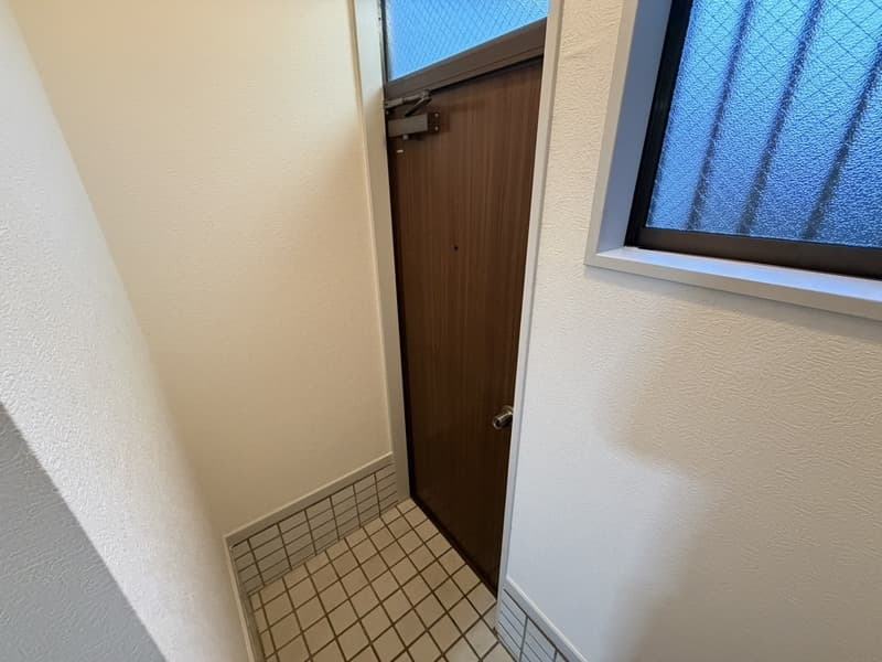 Room image 10