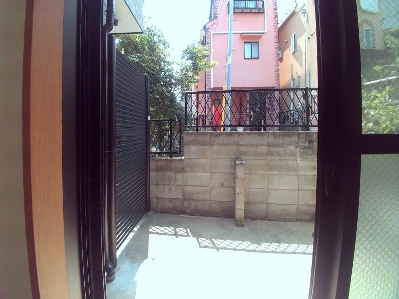 Room image 9