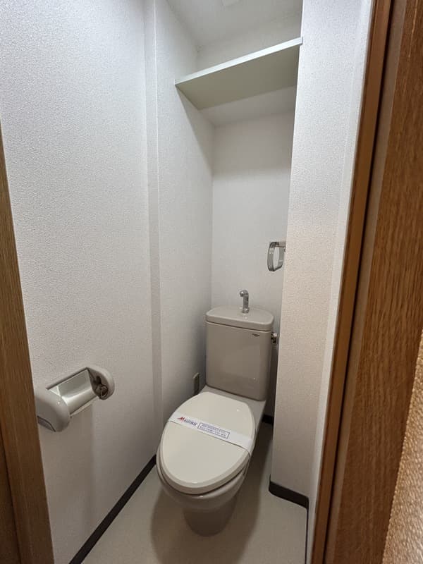 Room image 11