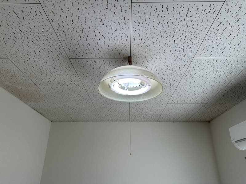 Room image 12
