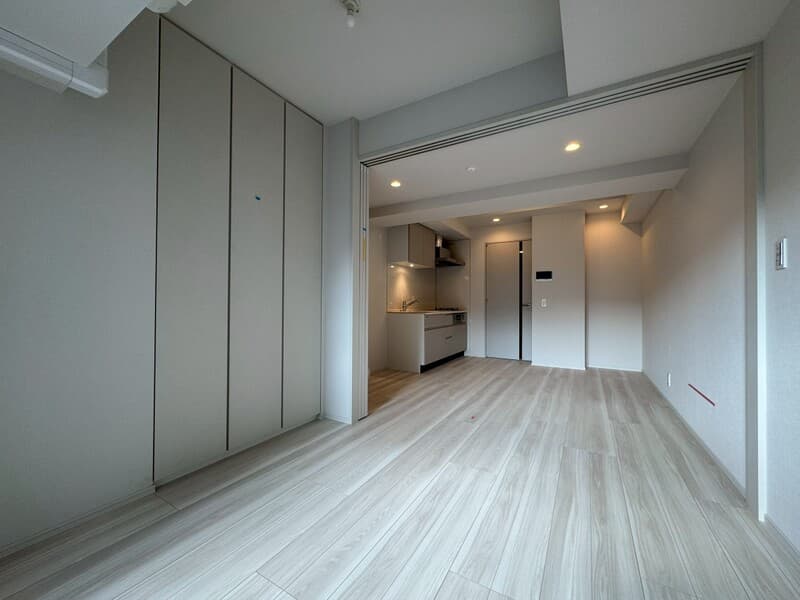 Room image 9