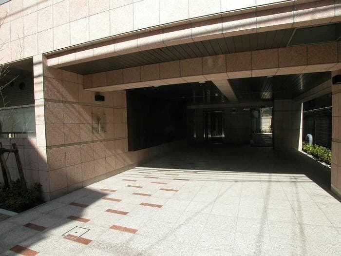 Room image 12