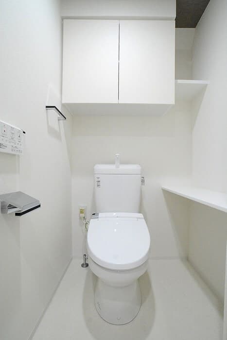 Room image 8