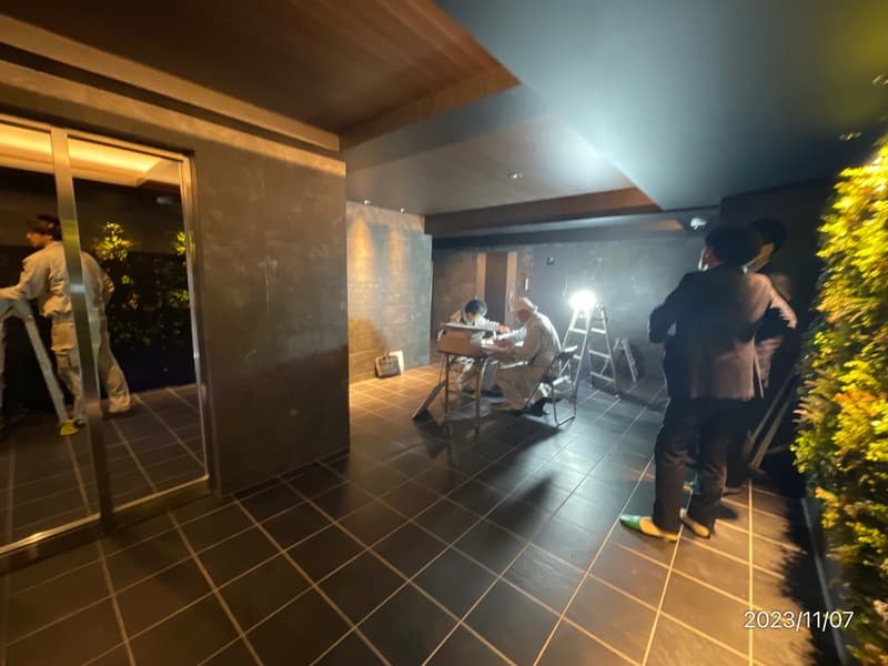 Room image 8