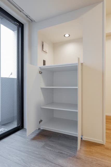 Room image 11