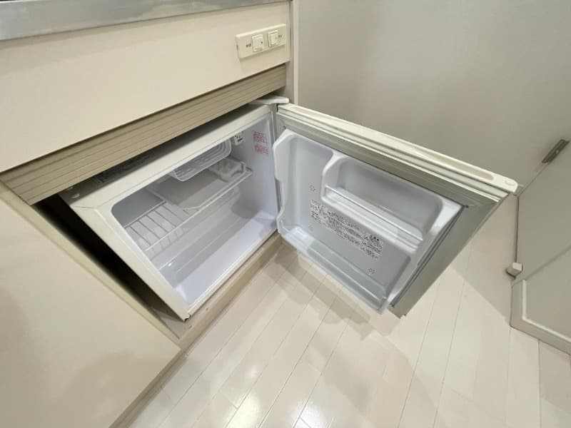 Room image 8