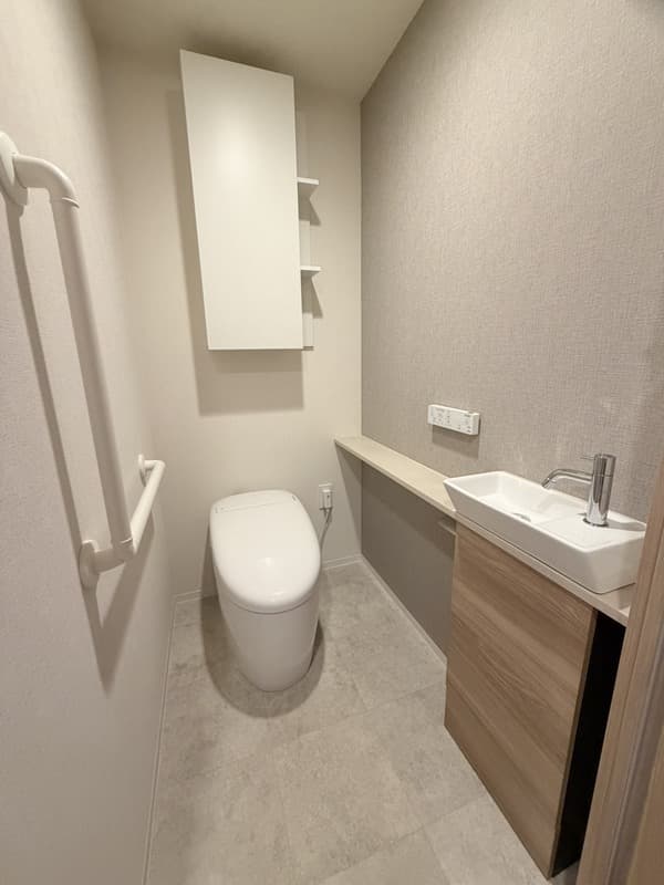 Room image 13