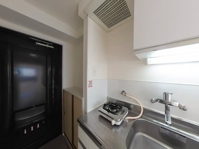 Room image 16