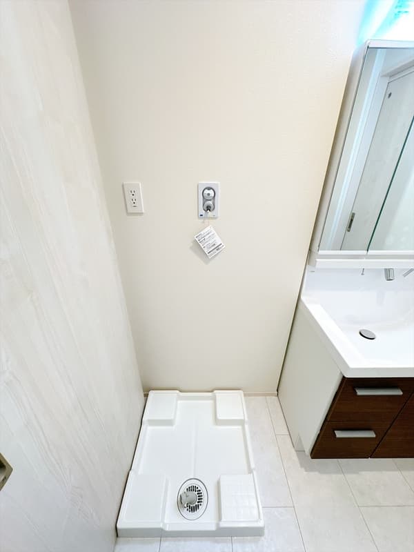 Room image 14