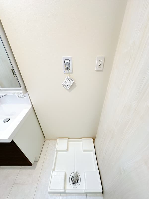 Room image 14