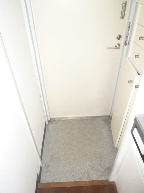 Room image 9