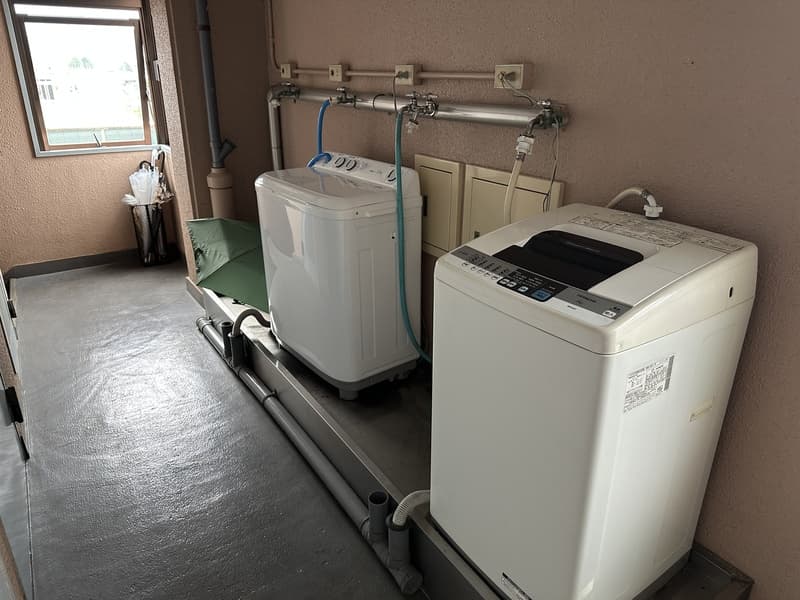 Room image 12