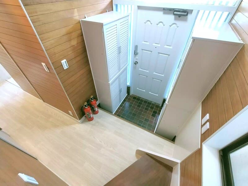 Room image 10
