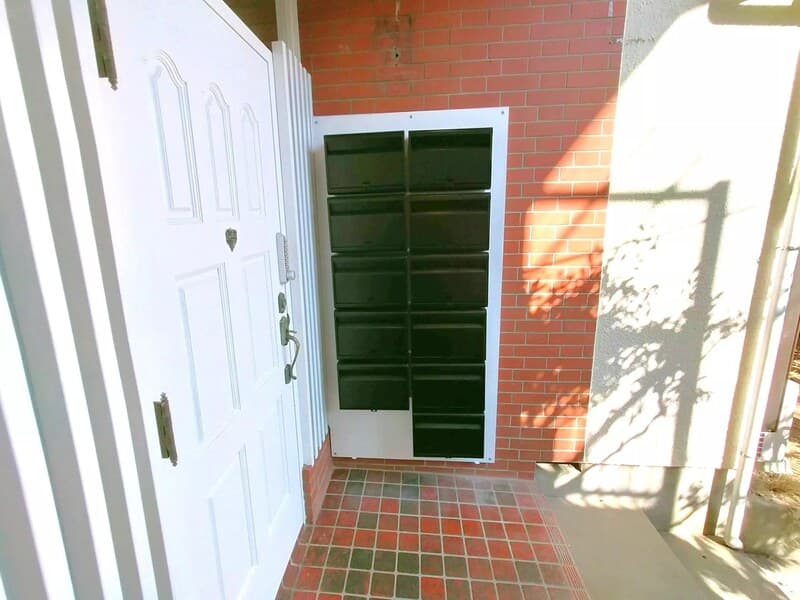 Room image 8