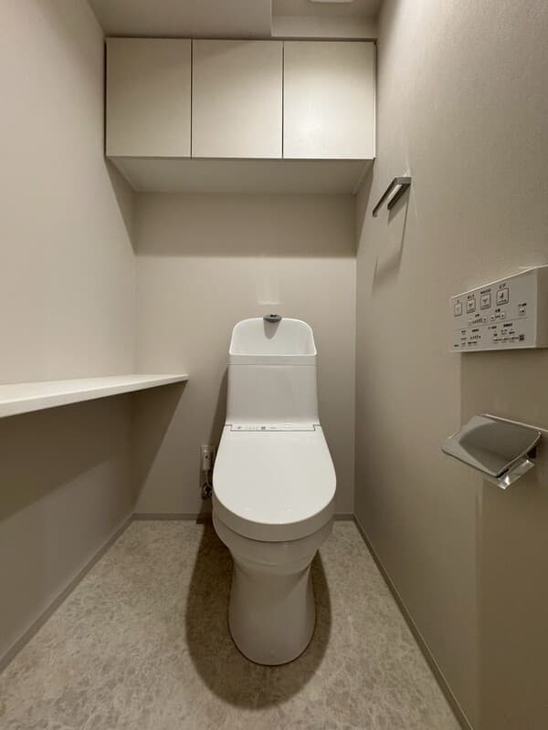 Room image 9