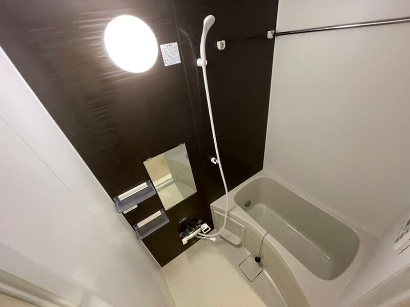 Room image 12