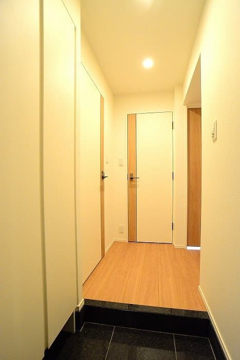 Room image 13