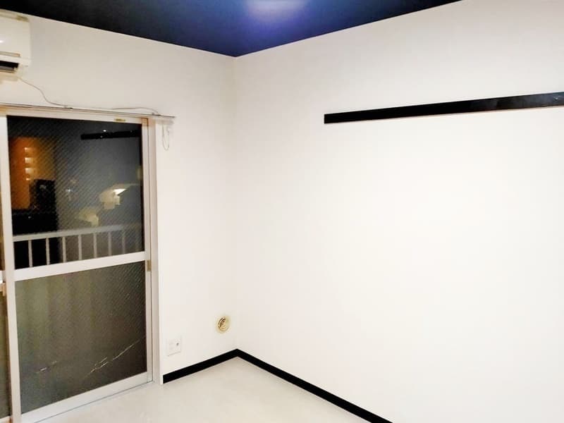 Room image 12
