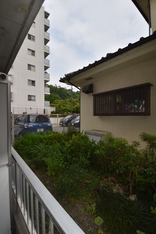 Room image 13